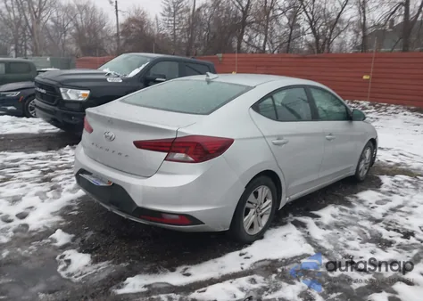 2019 Hyundai Elantra Sel из США, поврежденный, VIN 5NPD84LFXKH404284